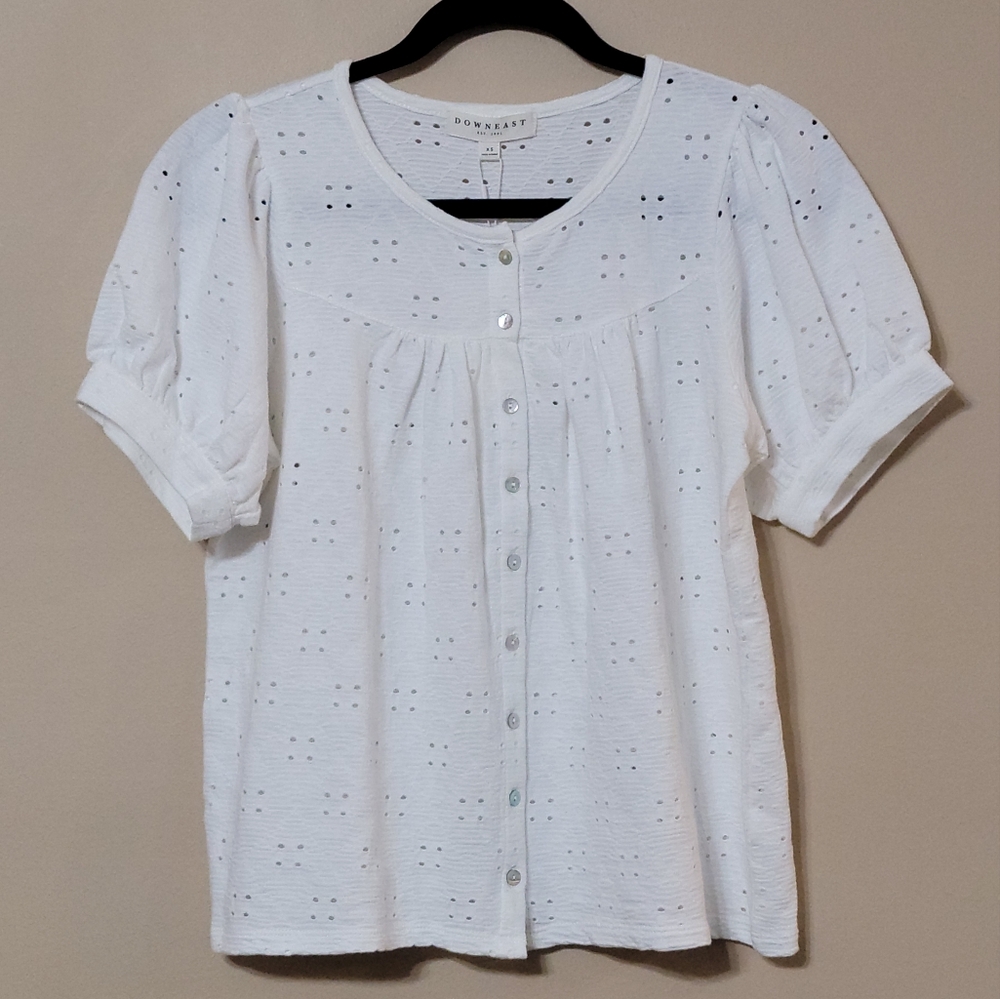 NWT Downeast Gentry Button White Eyelet Banded Sleeve Cuff Blouse Women's XS